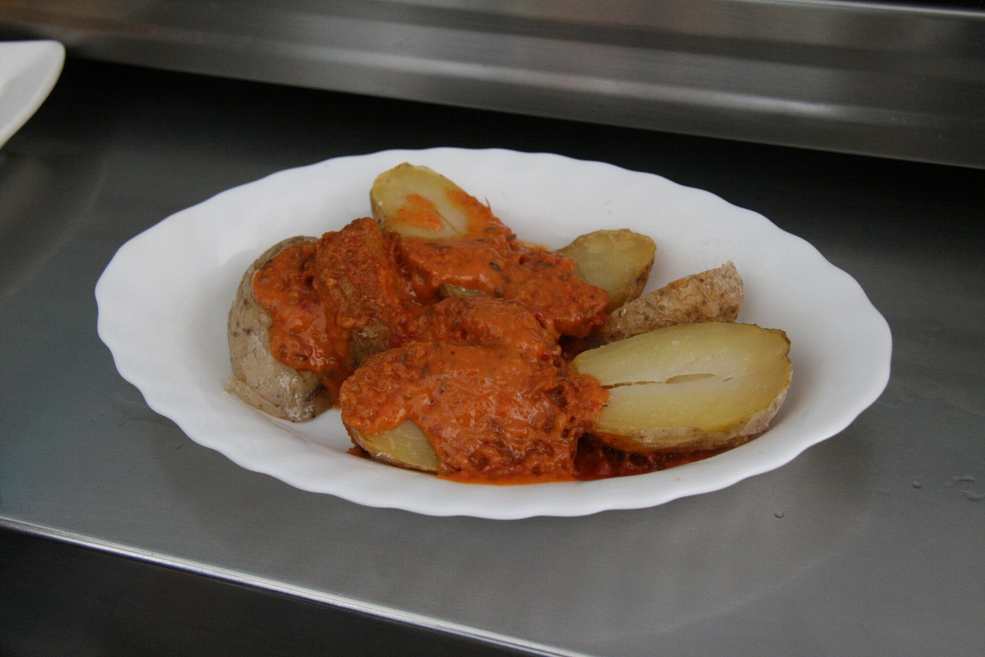 Papas arrugadas with mojo